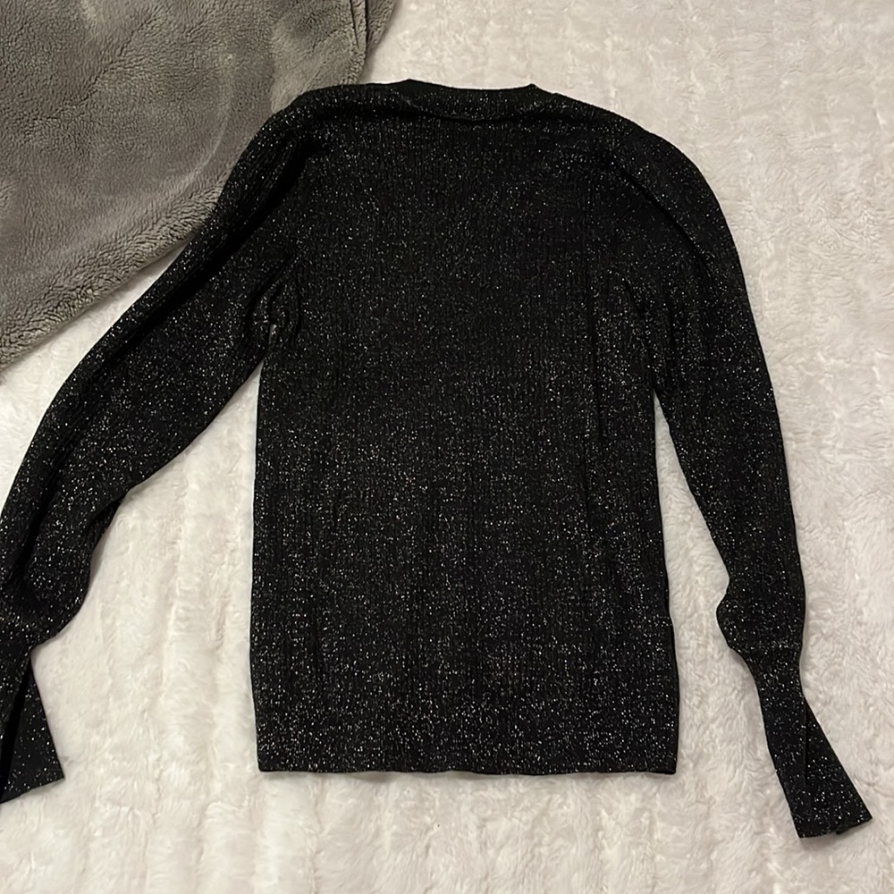 ✨ NWT sweater - Picture 5 of 5